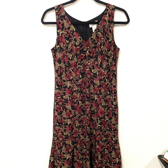 LOFT Dresses & Skirts - Loft Floral Starburst 90s Mom Flare Midi Dress sz 4